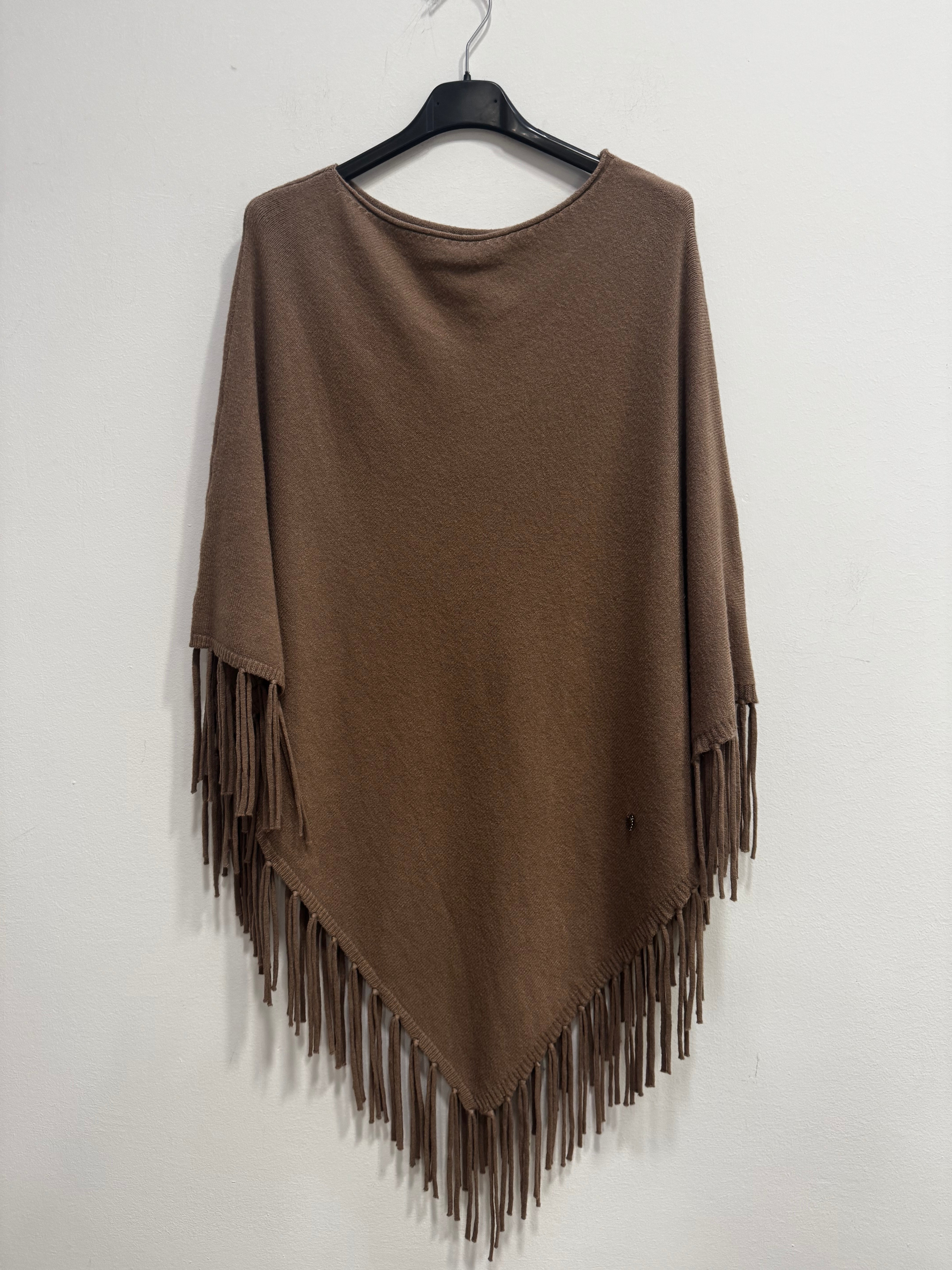Poncho maglina con frange