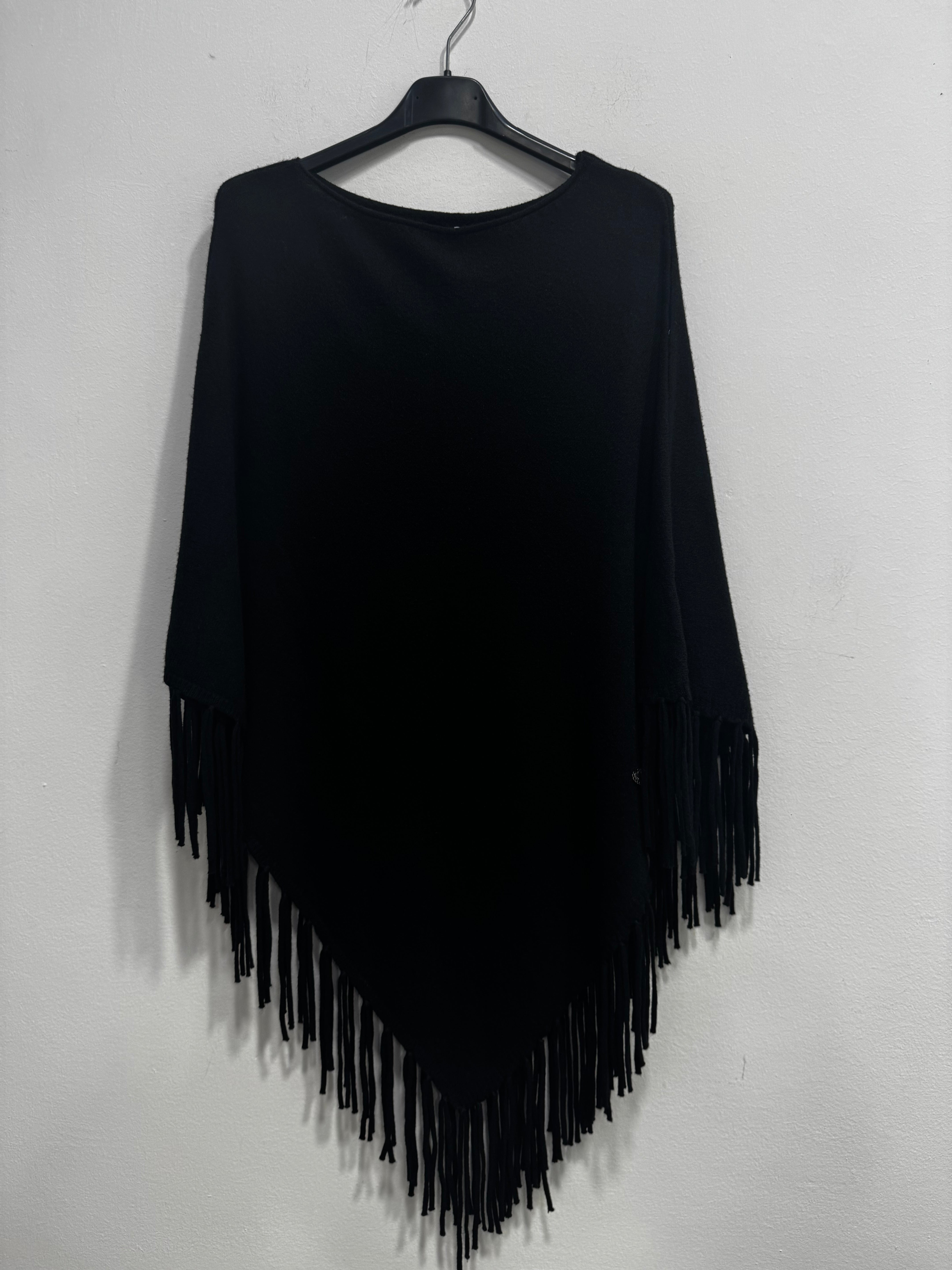 Poncho maglina con frange
