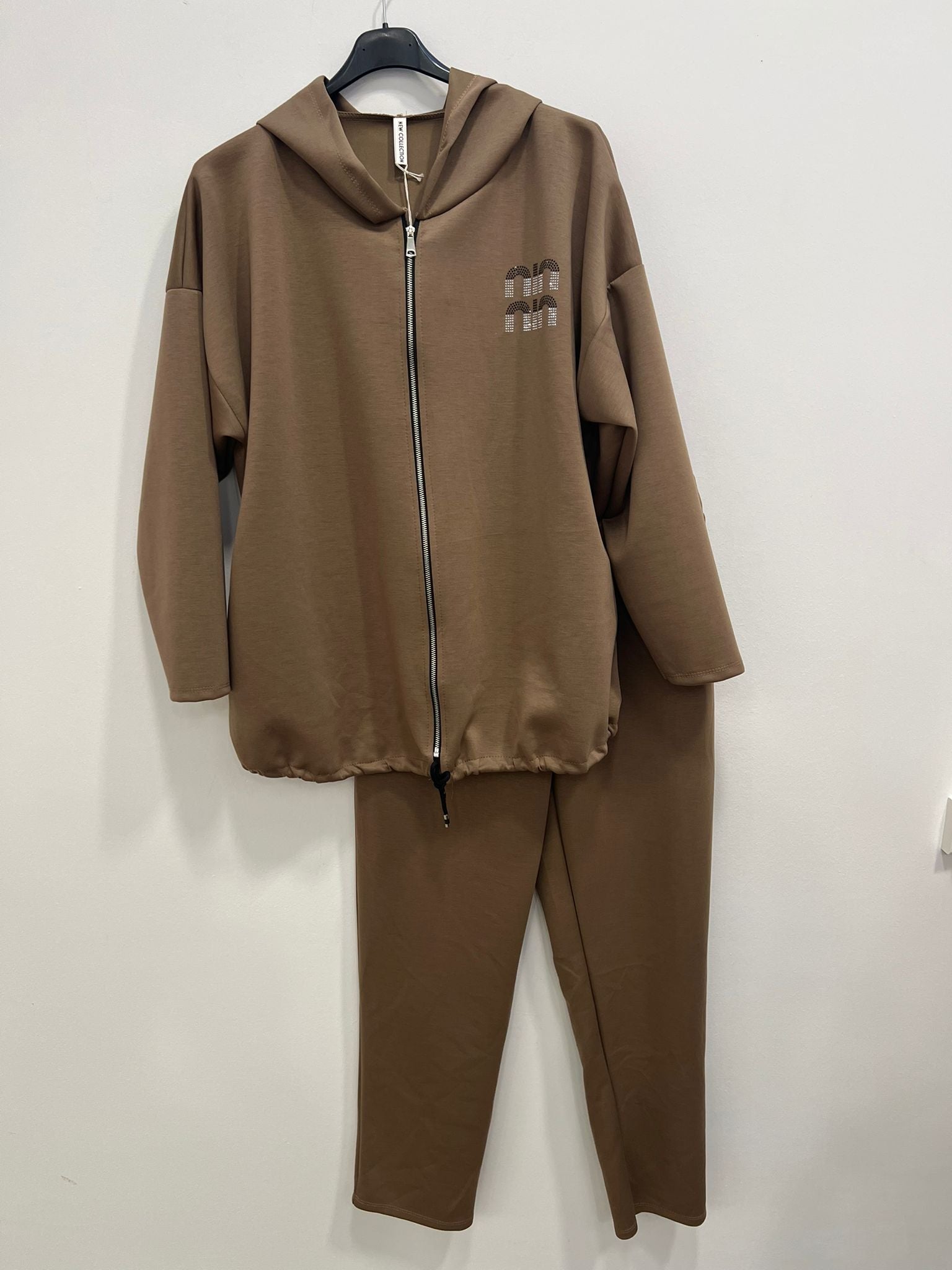 Tuta zip stile miu con cappuccio