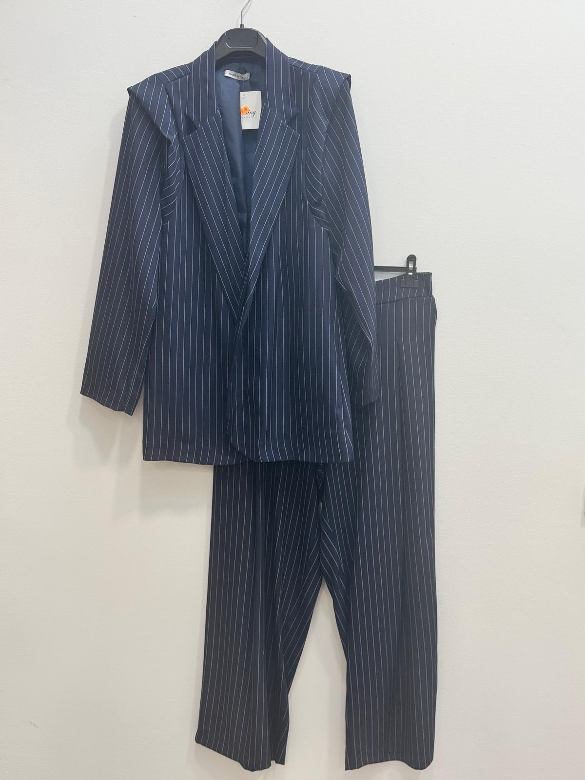 Tailleur gessato foderato