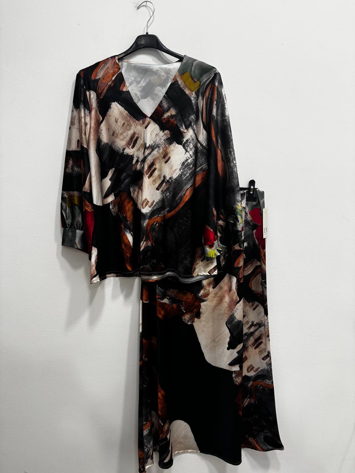 Completo raso fantasia