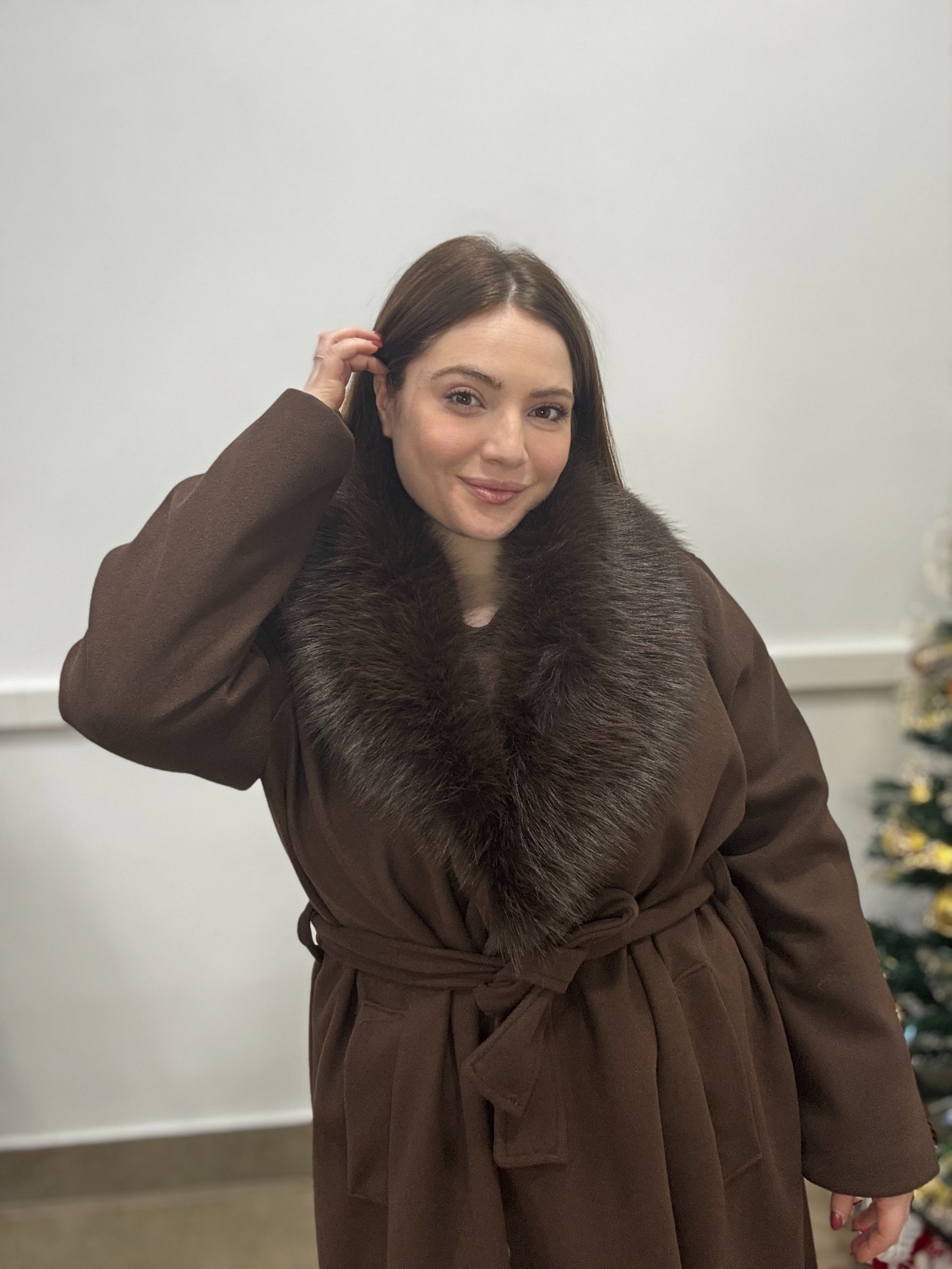 Cappotto foderato collo Ecopelliccia