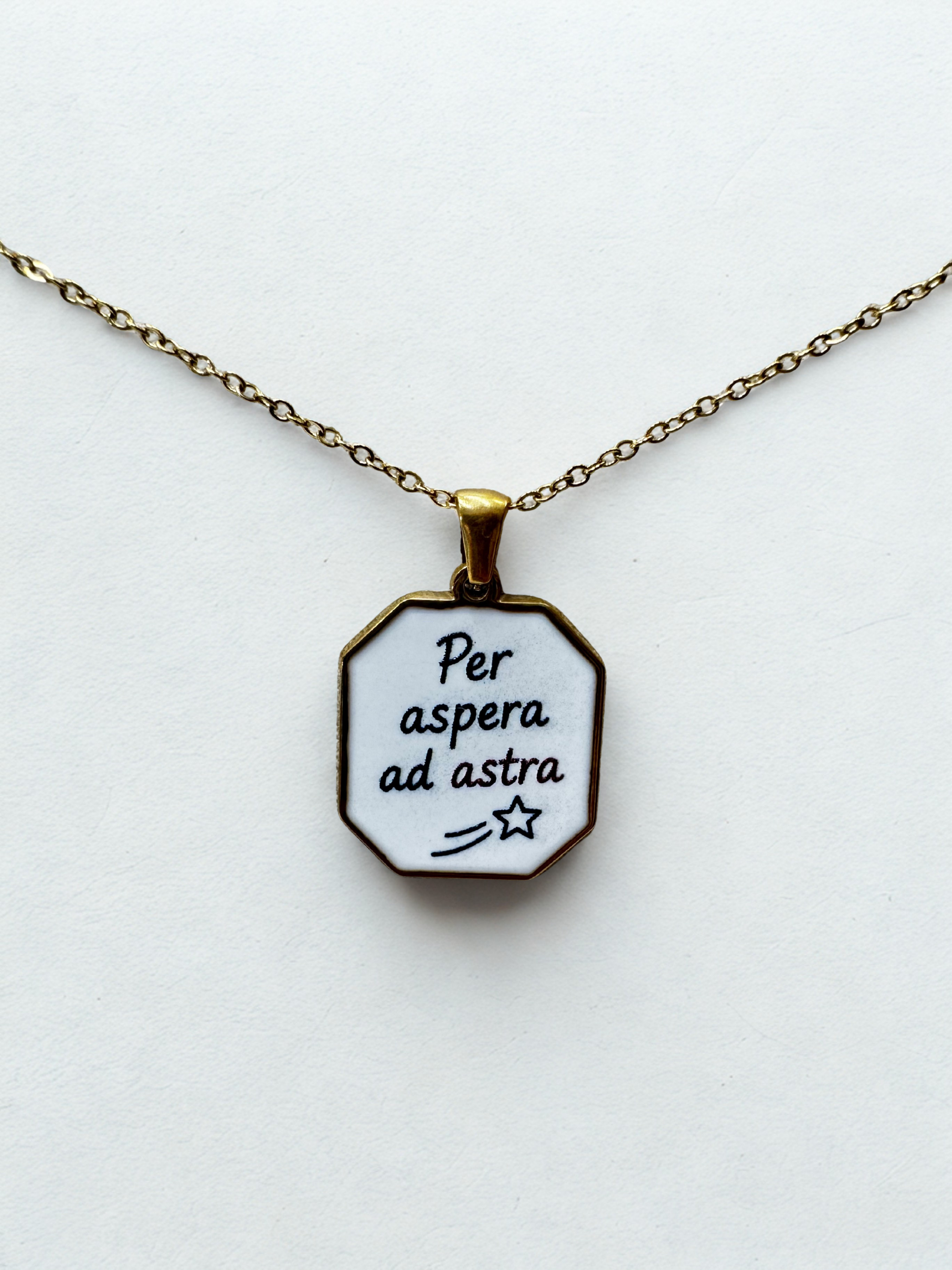 Collana smaltata storyteller