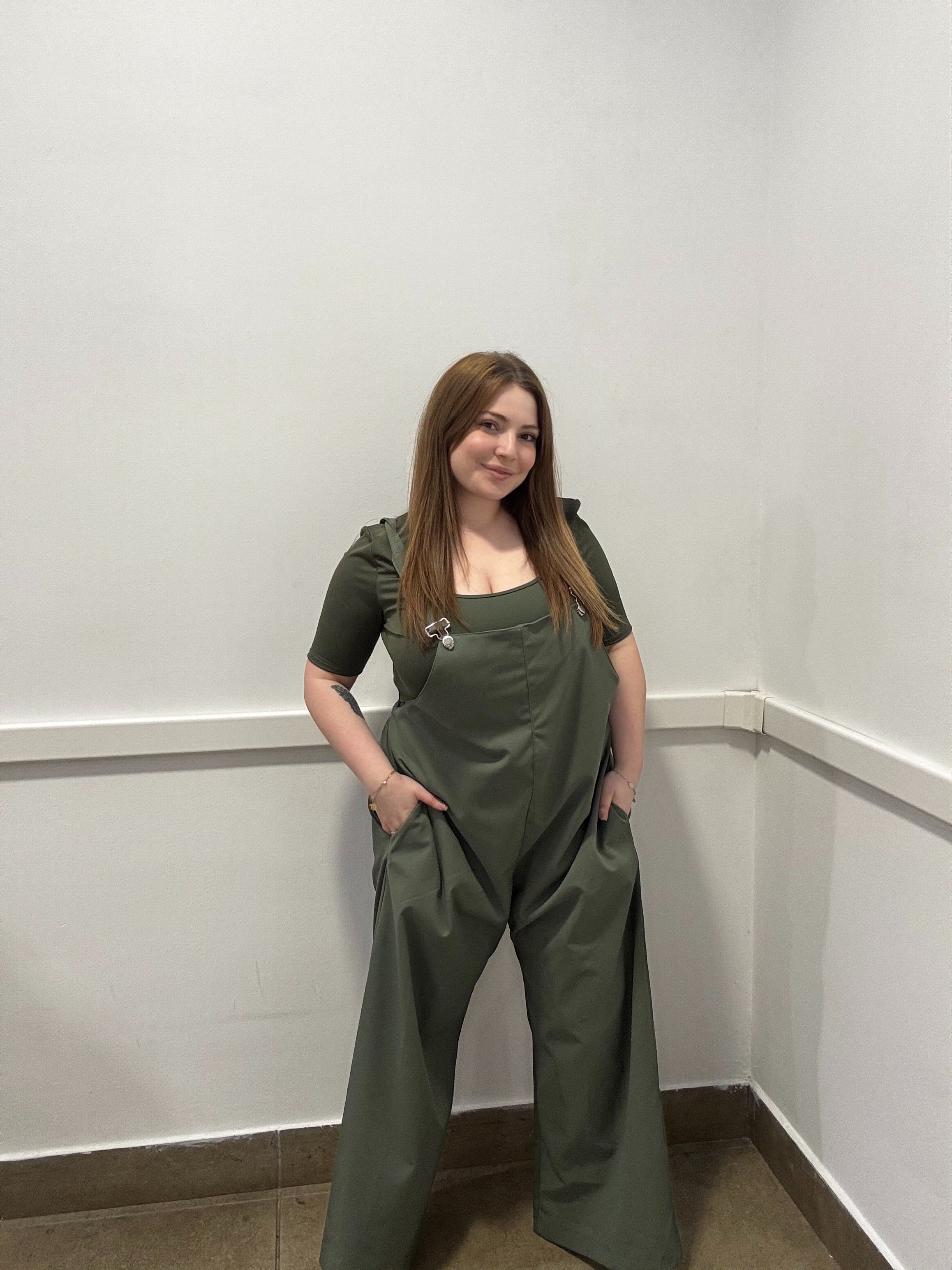 Salopette Jumpsuit Wide Leg con Scollo a Cuore