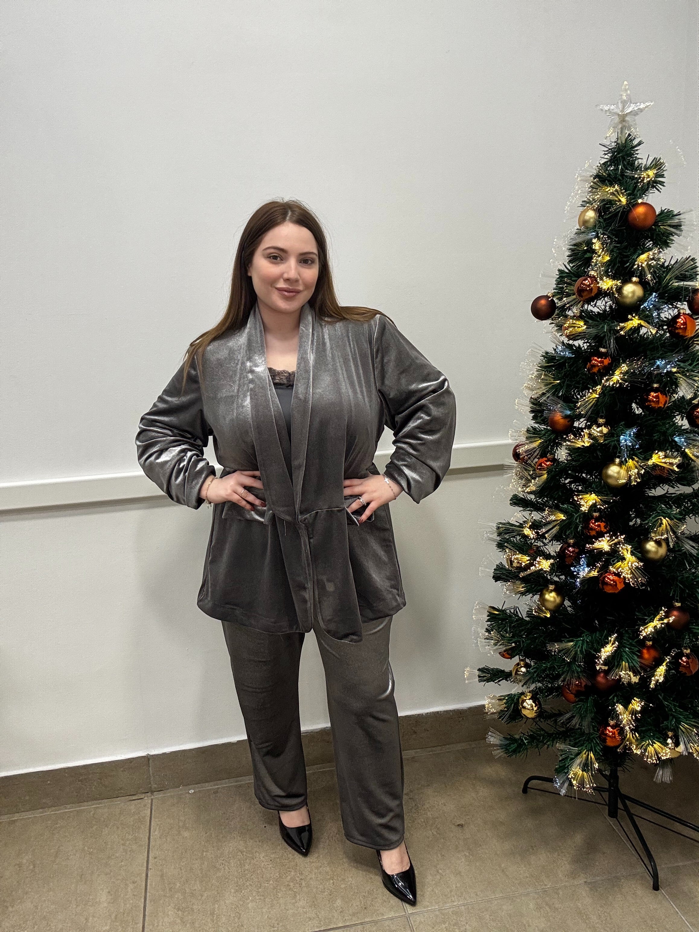 Tailleur ciniglia laminato