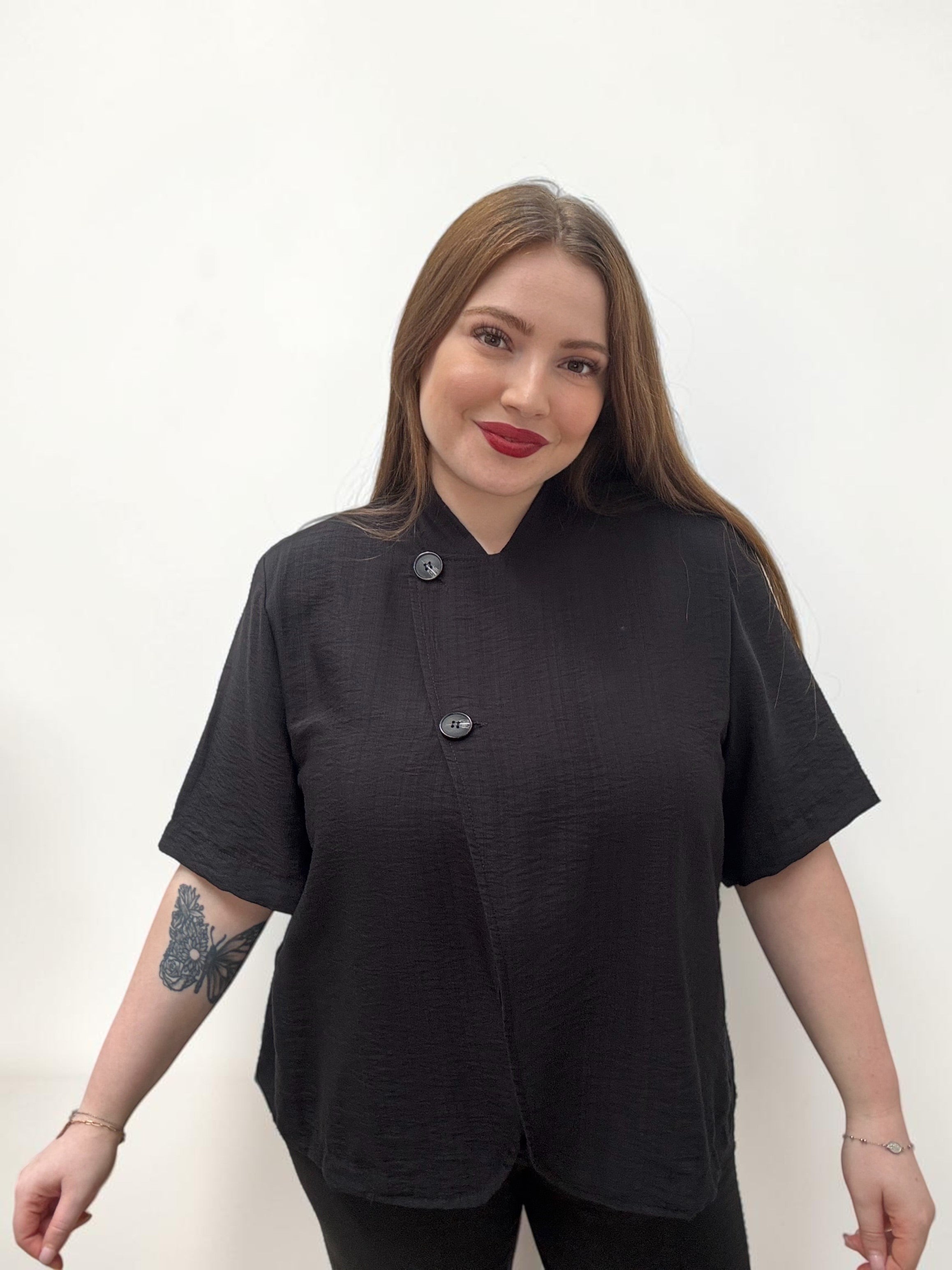 Camicia yuki asimmetrica