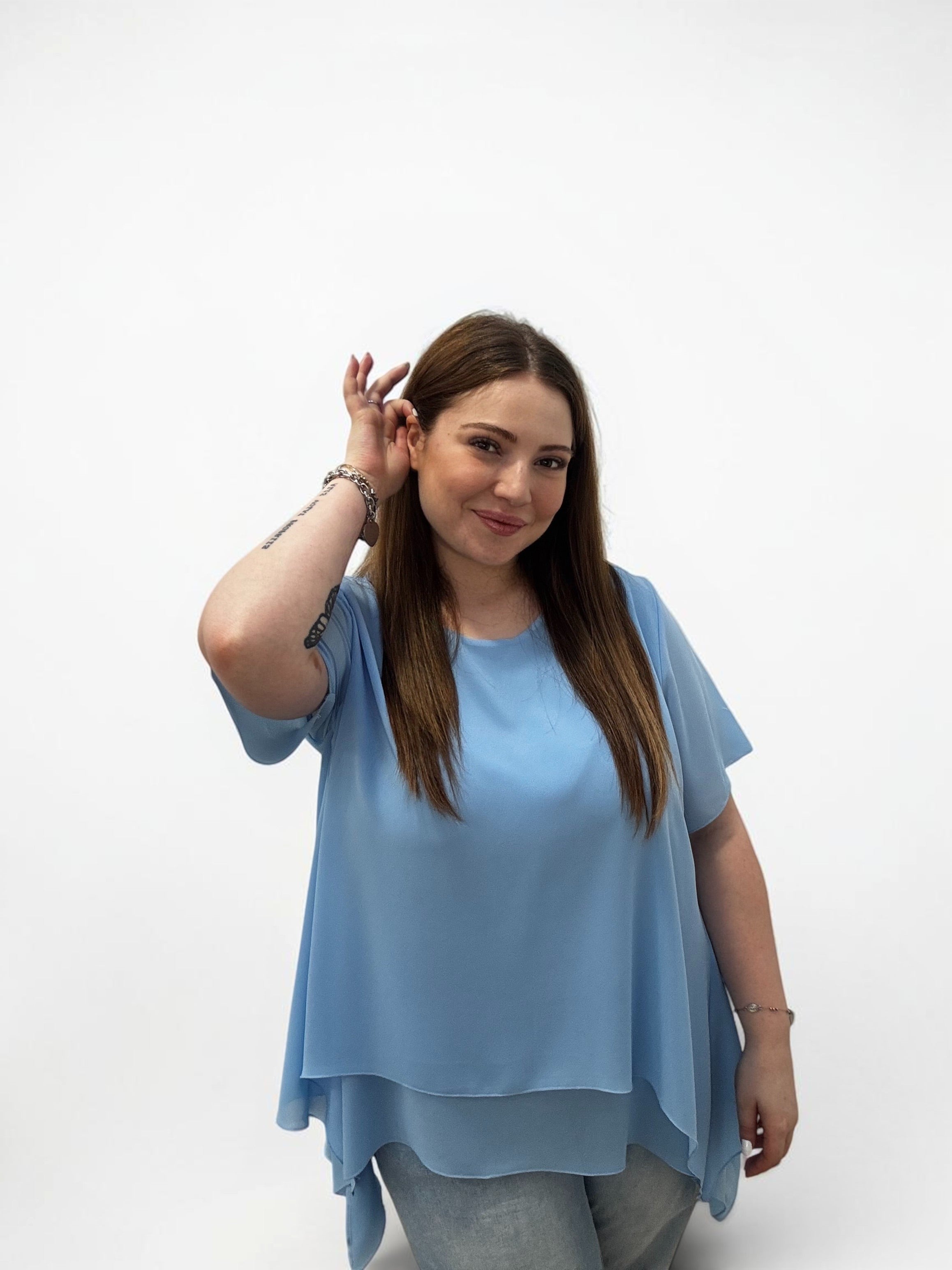 Blusa georgette asimmetrica