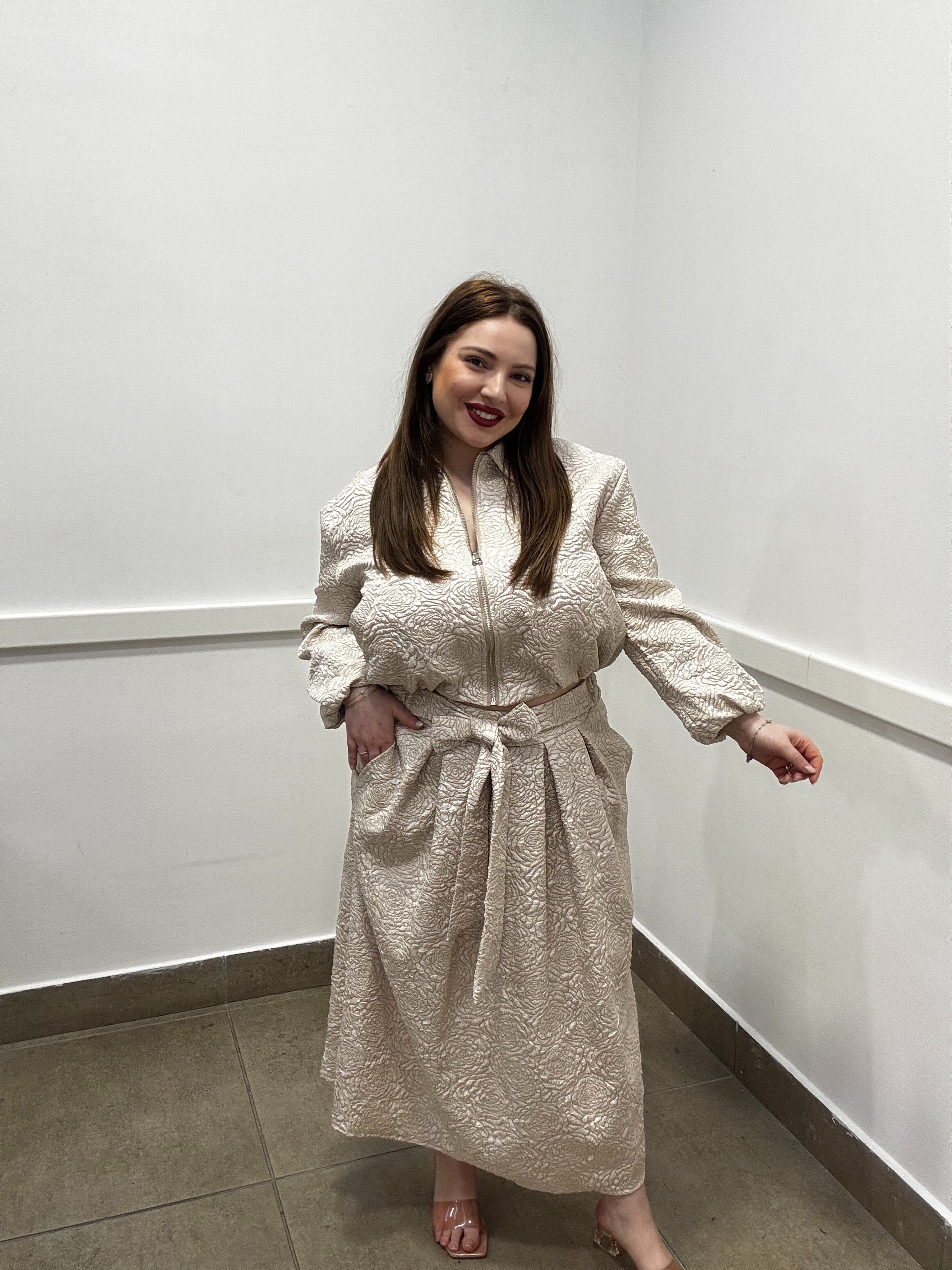 Completo Bon Ton Jacquard con Gonna a Fiocco