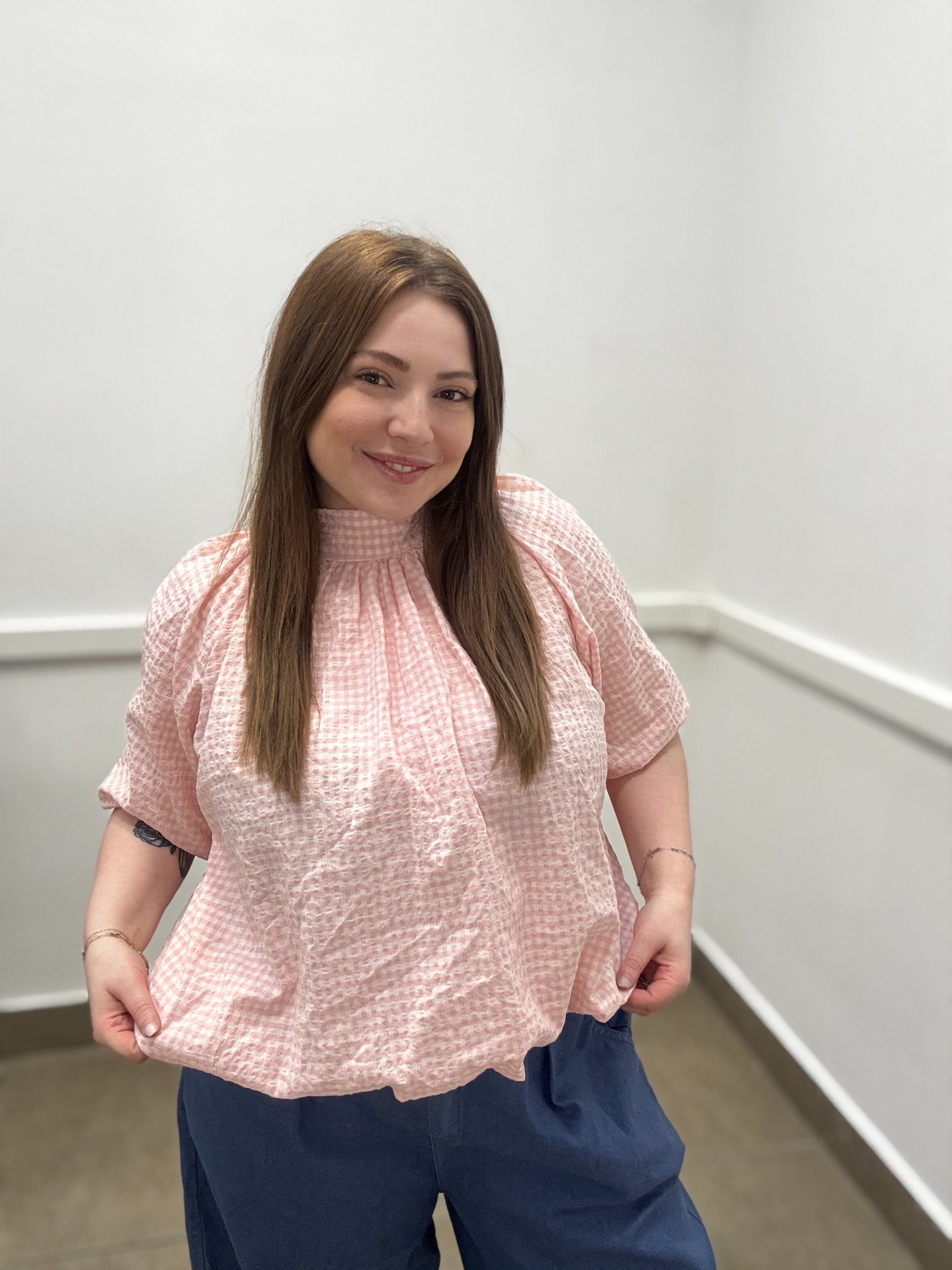 Blusa Gingham a collo alto con effetto palloncino