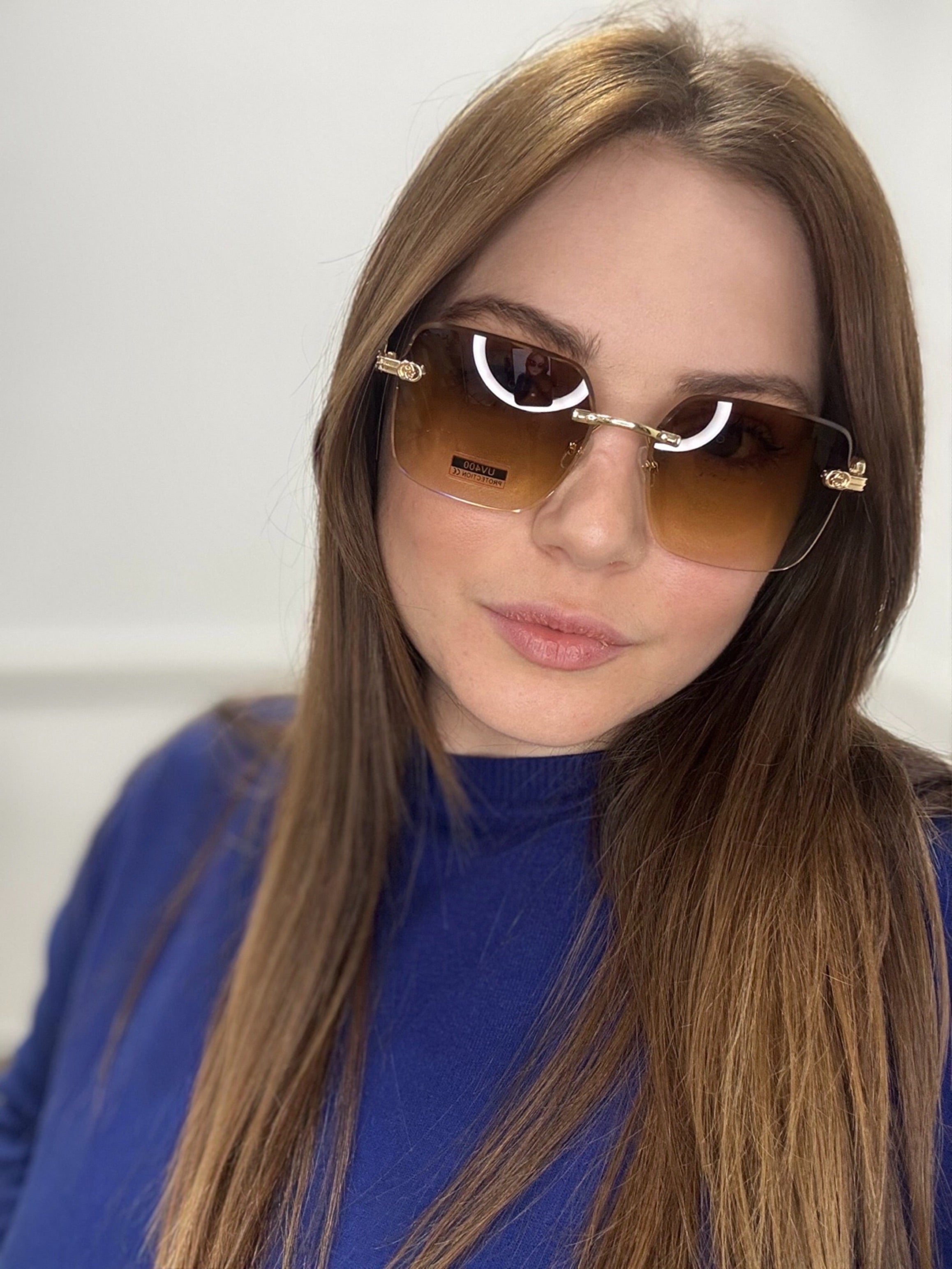 Occhiali da Sole Square Rimless – Lenti Sfumate Marroni e Dettagli Oro