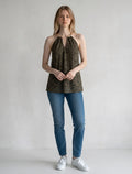 Top Canotta Elegante con Scollo a Cascata