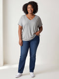 T-Shirt Over in Viscosa Fluida con Scollo a V