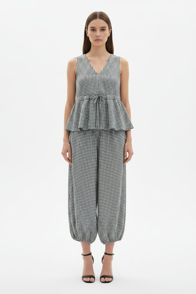 Set Coordinato Chic a Quadretti Vichy: Top Senza Maniche e Pantaloni Relax