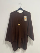 Cardigan spilla con tasche