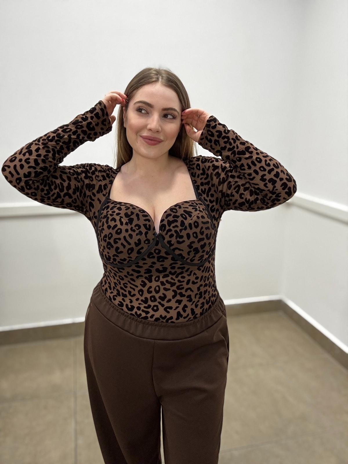 Body maculato