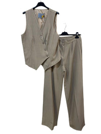 Tailleur gessato smanicato