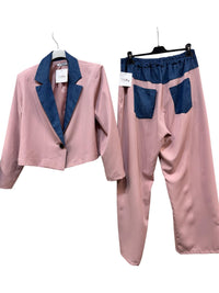 Completo tailleur dettagli in denim